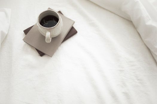 正规外勤人员合规摸排行踪的场景示意